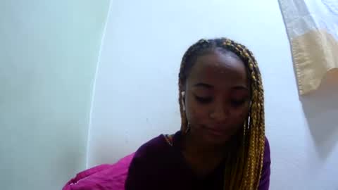 francine925426 online show from August 4, 8:39 pm