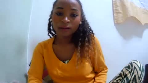 francine925426 online show from August 11, 4:09 pm