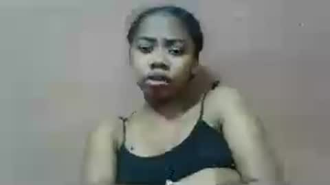 francinealdy online show from August 13, 6:05 am