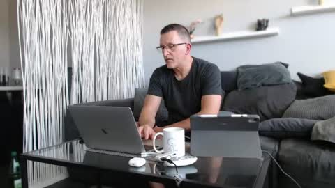 frank49m online show from June 13, 7:49 am