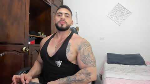 frank_foxx1 online show from July 24, 4:59 am