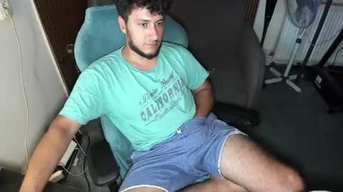 frankhairy online show from August 14, 9:18 pm
