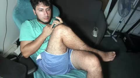 frankhairy online show from August 15, 6:45 pm
