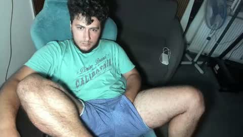 frankhairy online show from August 15, 7:51 pm