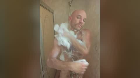 FrankieFuckMeXX online show from June 20, 6:30 pm