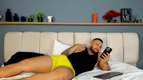 frank online show from August 4, 12:40 am