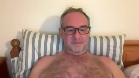 franksgreat online show from February 25, 6:33 am