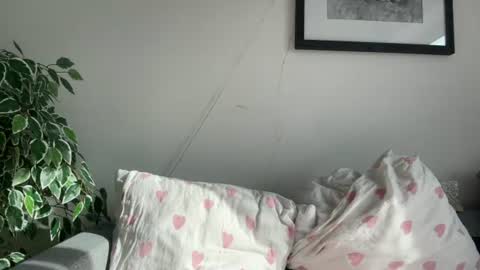 franny_fresh online show from August 8, 2:17 pm