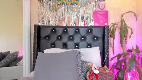 fransheska_mon online show from August 8, 9:26 pm
