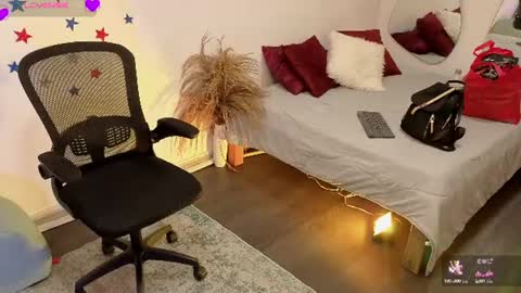 Fransheska online show from August 3, 11:28 am