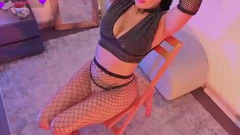 Fransheska online show from August 5, 4:49 pm