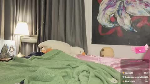 I am franzeva  online show from August 5, 1:31 pm