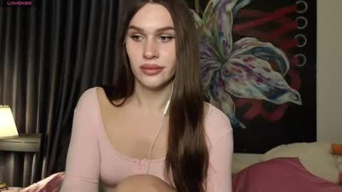 I am franzeva  online show from August 12, 12:07 pm