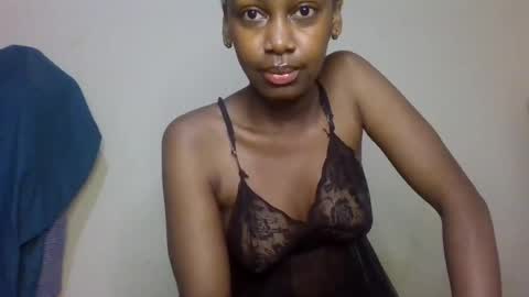 freaky_beauty online show from August 8, 9:26 pm