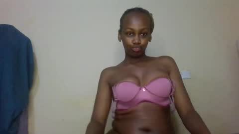 freaky_beauty online show from August 10, 11:06 pm