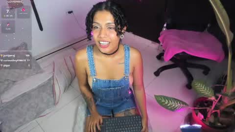 Lia Gomez online show from August 13, 2:14 am