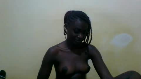 freaky_reina online show from August 11, 3:47 pm