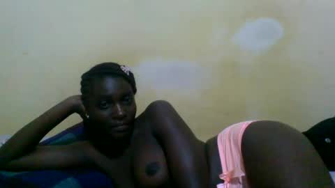 freaky_reina online show from August 11, 5:15 pm