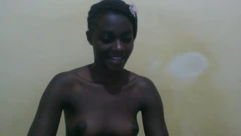 freaky_reina online show from August 14, 7:28 pm