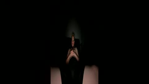 freakydavey24 online show from June 16, 3:16 am
