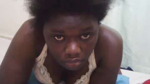 freakylily online show from August 13, 4:37 am