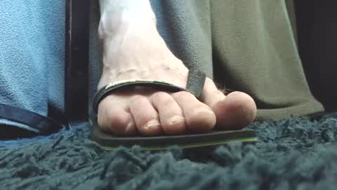 fredthetom12 online show from July 20, 1:03 pm