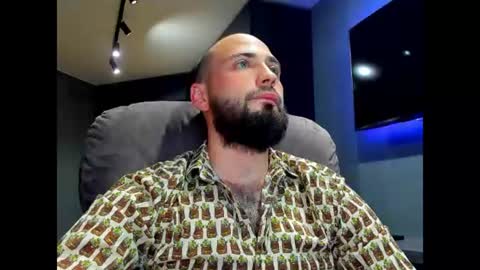 Andrew online show from July 20, 3:04 pm