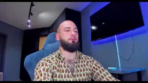 Andrew online show from August 2, 11:28 am