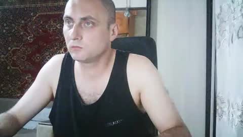 freeeman90 online show from June 16, 7:45 pm