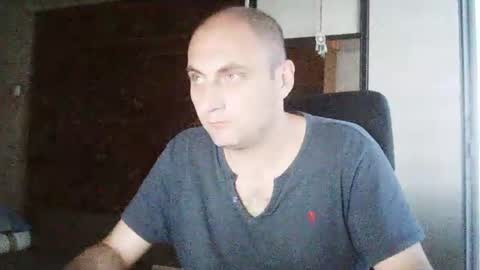freeeman90 online show from June 21, 5:19 am