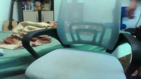 freeskypefree online show from June 20, 8:03 am