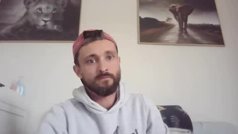 french_truck online show from April 25, 2:56 pm