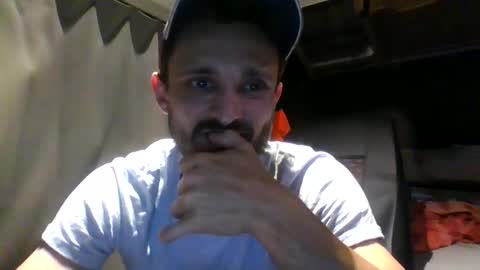 french_truck online show from May 20, 7:37 pm