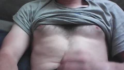 frencheeboy online show from June 11, 10:49 pm