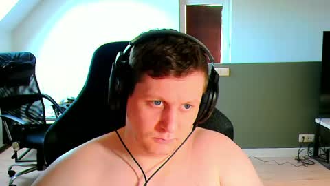 French fries online show from August 1, 9:04 am