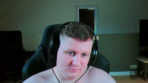 French fries online show from August 9, 4:19 pm