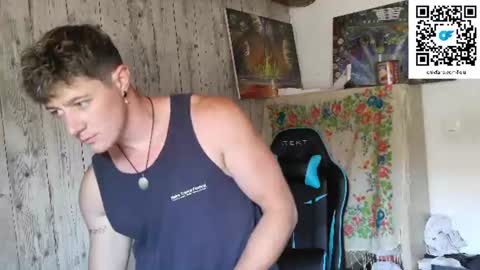 French Horny Bibs online show from July 29, 10:11 am
