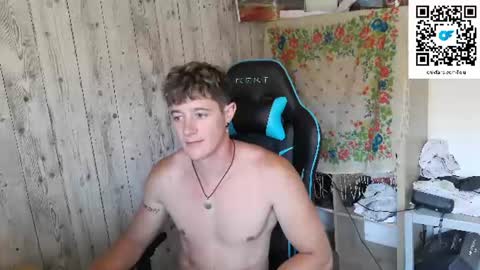 French Horny Bibs online show from July 29, 2:35 pm