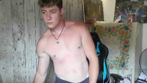 French Horny Bibs online show from August 5, 9:18 am