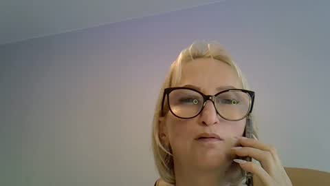 fresh_wind online show from August 13, 10:29 am