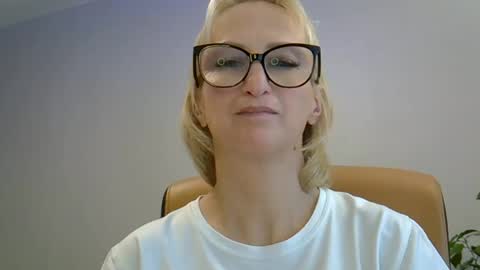fresh_wind online show from August 15, 12:53 pm
