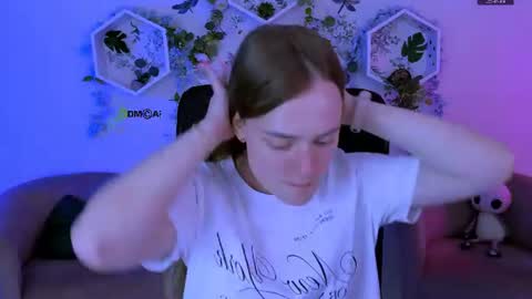 your Freya online show from August 10, 3:24 pm