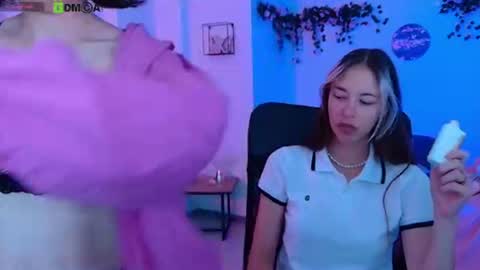 your Freya online show from August 12, 8:38 am