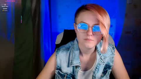 Freya online show from July 19, 4:09 pm
