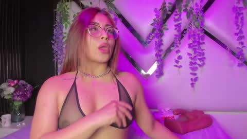 Freya online show from July 22, 4:15 am