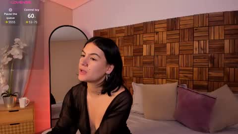 Freya online show from August 4, 12:24 pm