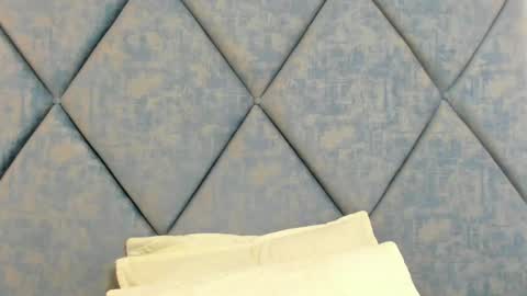 FreyaMoller  online show from August 15, 7:40 pm