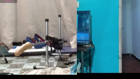 frida_dominatrix online show from August 14, 11:52 pm