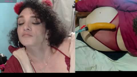frida_dominatrix online show from August 15, 12:58 am