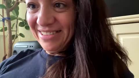 friendship27 online show from August 6, 12:48 pm